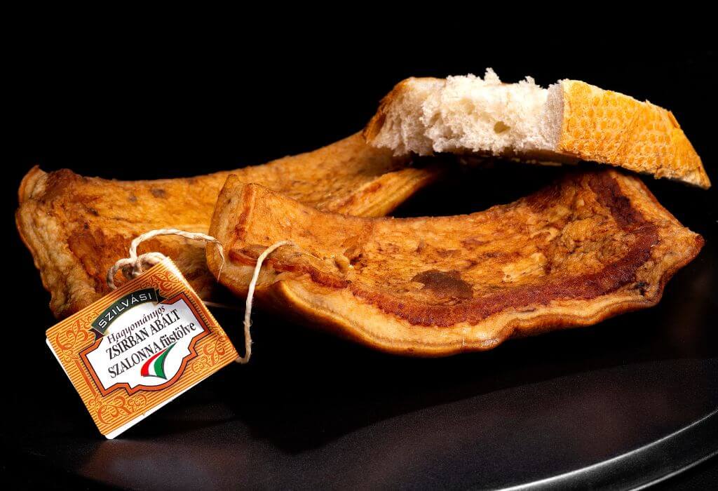 Szilváshús zsírban abált szalonna